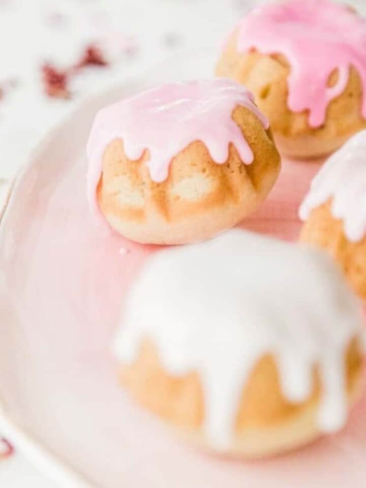 tea cakes pink and white