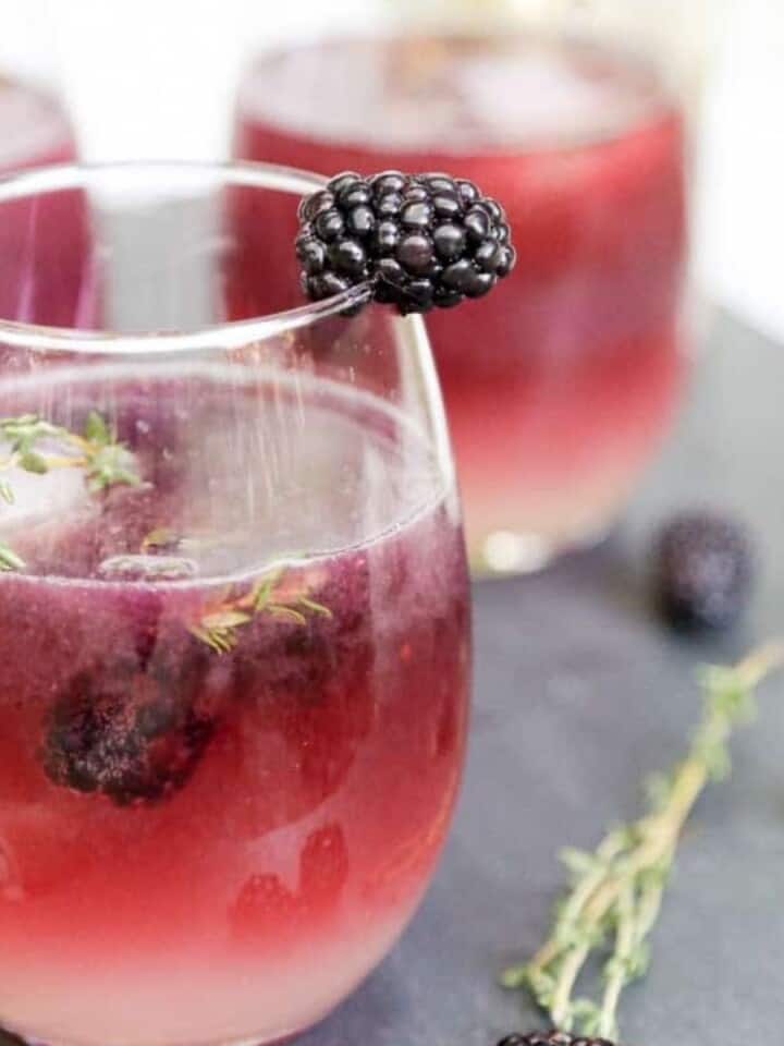 blackberry thyme lemonade