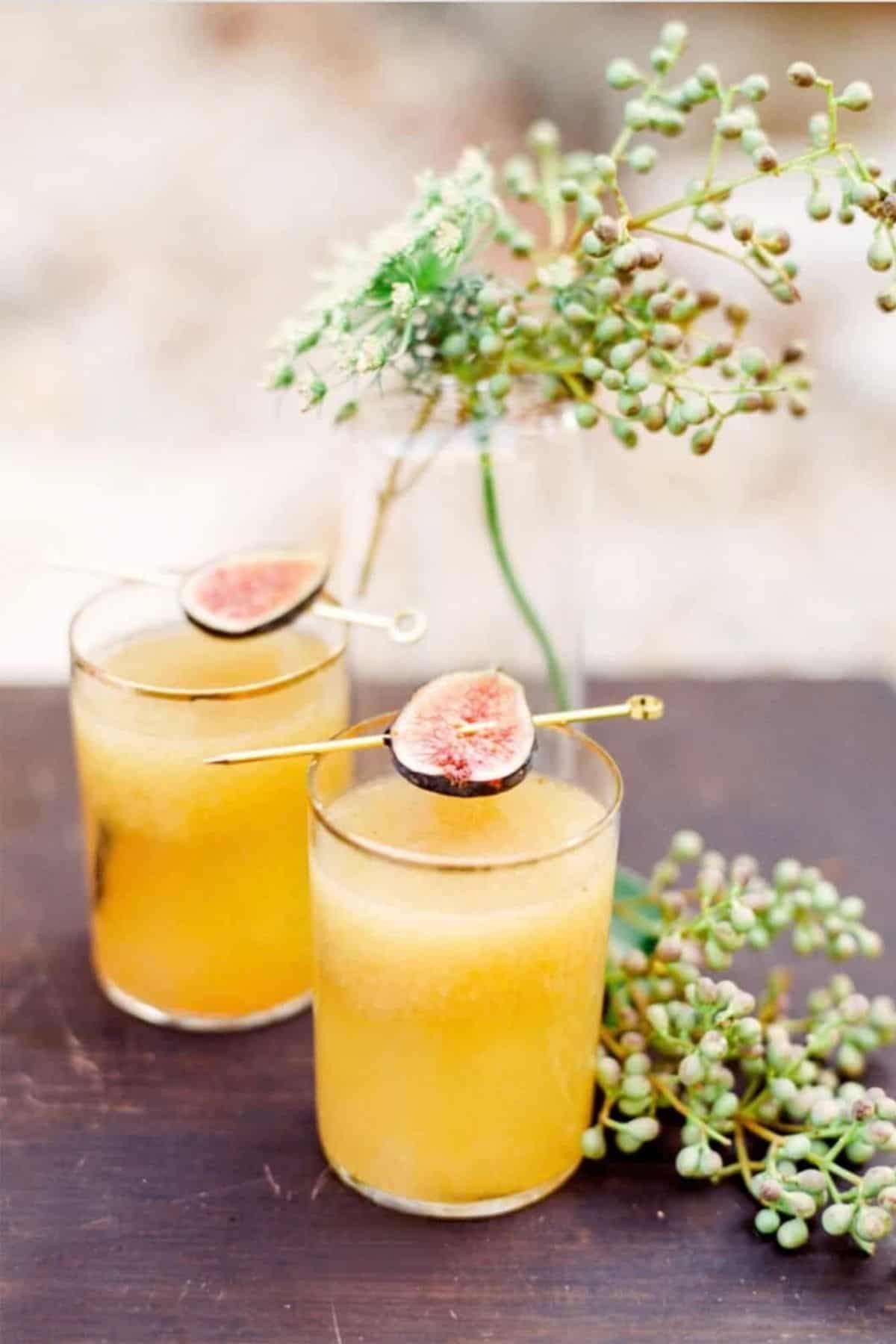 two fig smash cocktails