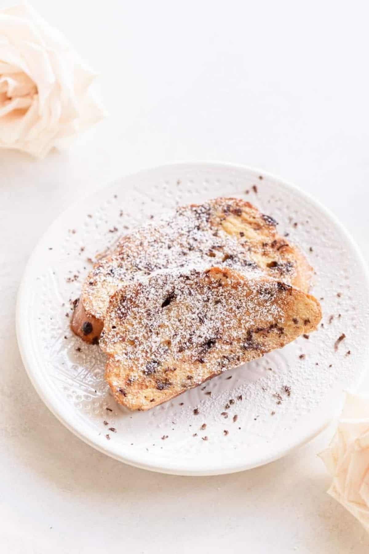 chocolate french toast with powdered sugar