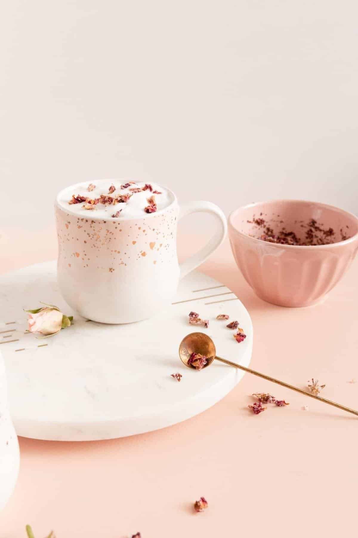 latte with candied roses