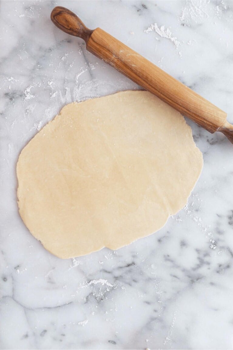Homemade, Easy Pie Dough Recipe - Amanda Wilens